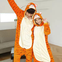 combinaison tigre homme femme