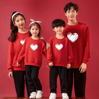 Pull Rouge Coeur Famille
