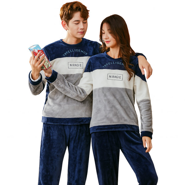 Pyjama Couple Assorti Comme des Aimants