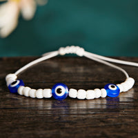bracelet mauvais oeil blanc