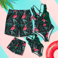 short de bain homme flamant rose