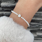 bracelet en perles blanches
