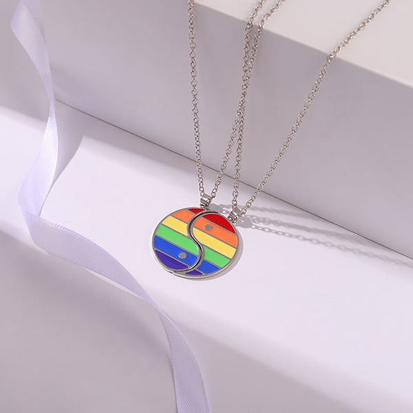 Collier homme gay