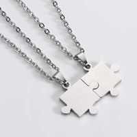 Collier Couple Puzzle
