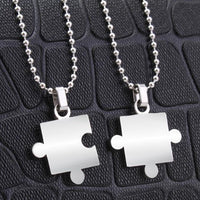 Collier Couple Puzzle