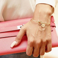 Jonc avec pendentif lettre