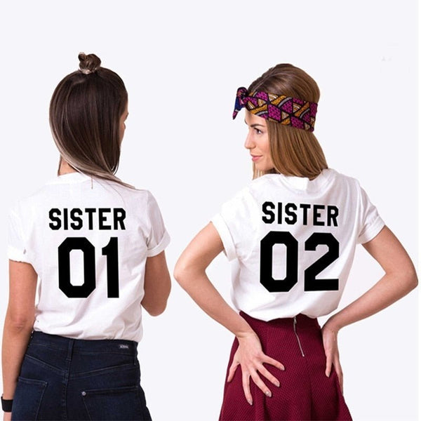 Tee shirt sisters
